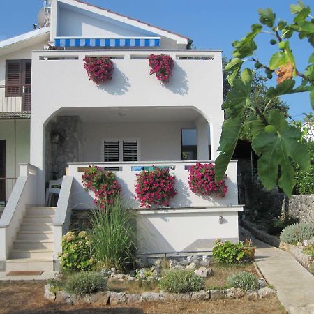 Vila Kraljica Malinska Exterior foto